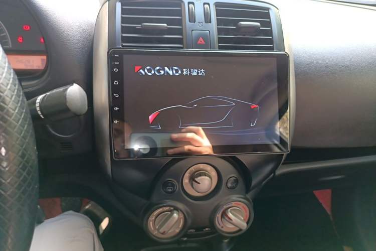 Used Nissan Sunny 2011 1.5XE Manual Comfort Edition Audio And AC Panel