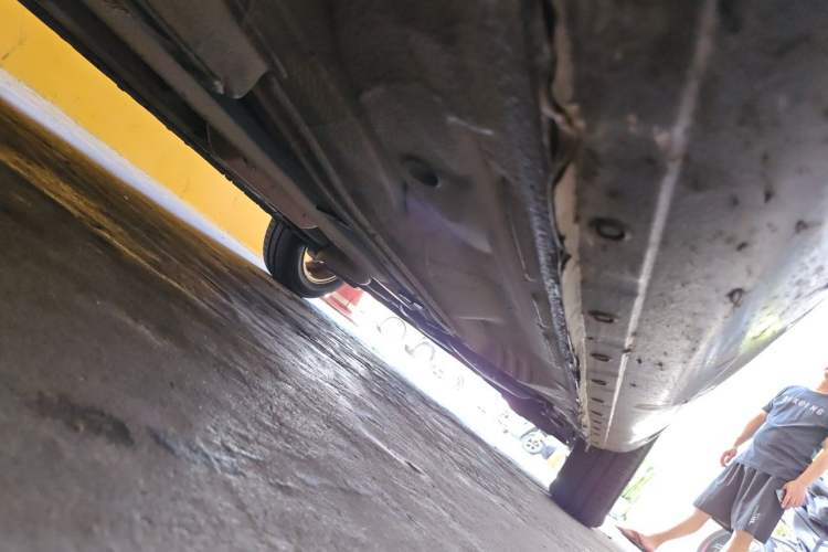Used Nissan Sunny 2011 1.5XE Manual Comfort Edition Chassis Front Left