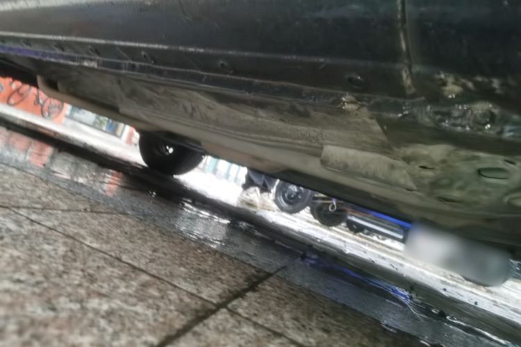 Used Nissan Sunny 2011 1.5XE Manual Comfort Edition Chassis Front Right