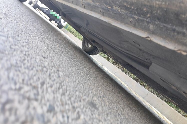 Used Nissan Sunny 2011 1.5XL Manual Deluxe Edition Chassis Front Right