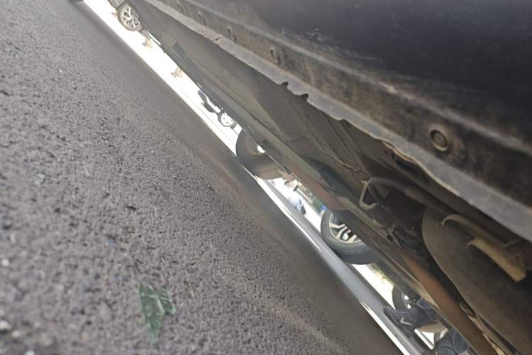 Used Nissan Sunny 2011 1.5XE Manual Comfort Edition Chassis Rear Left
