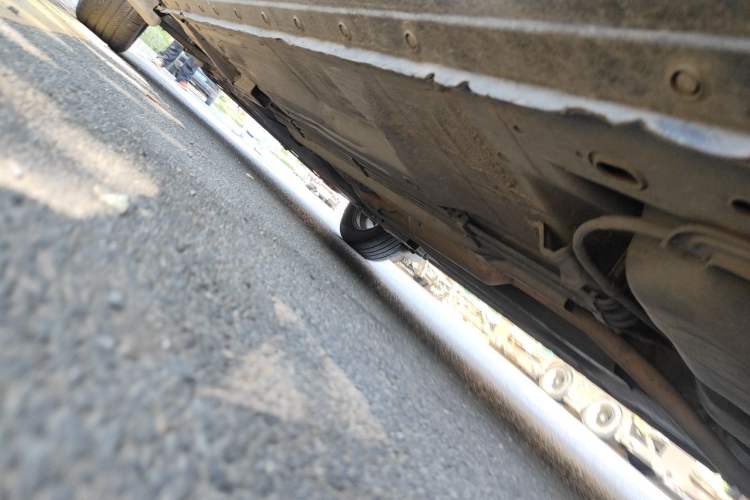 Used Nissan Sunny 2011 1.5XL Manual Deluxe Edition Chassis Rear Left