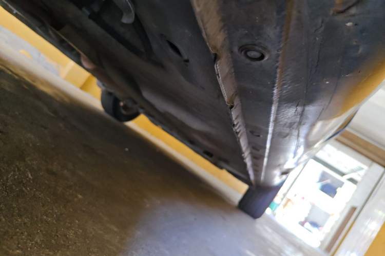 Used Nissan Sunny 2011 1.5XE Manual Comfort Edition Chassis Rear Right