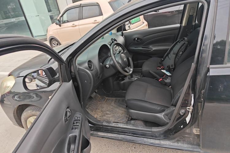 Used Nissan Sunny 2011 1.5XE CVT Comfort Edition Driver Seat