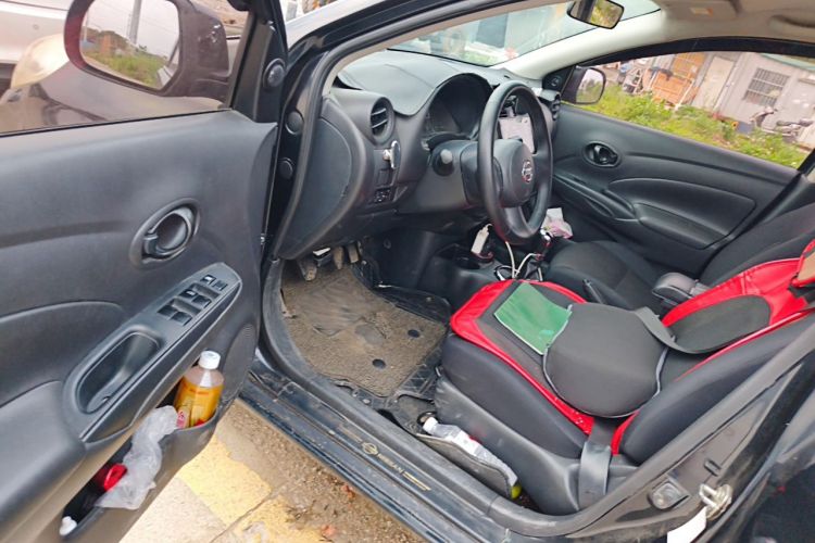 Used Nissan Sunny 2011 1.5XE Manual Comfort Edition Driver Seat