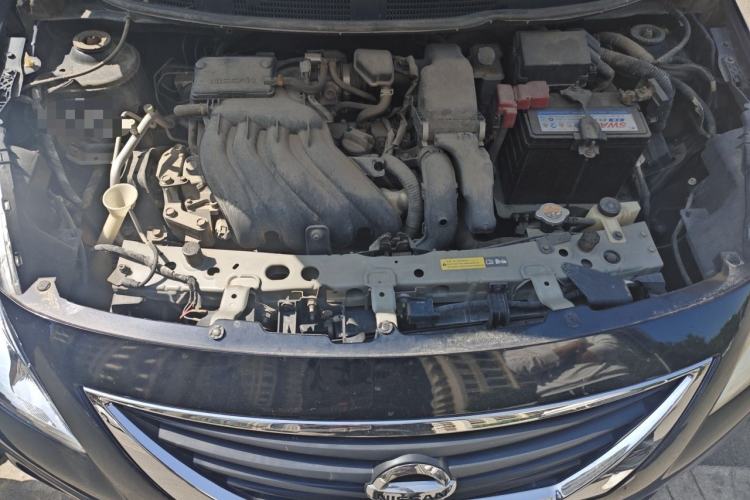 Used Nissan Sunny 2011 1.5XE Manual Comfort Edition Engine Bay