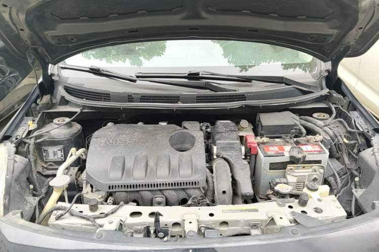 Used Nissan Sunny 2011 1.5XL CVT Luxury Edition Engine Bay