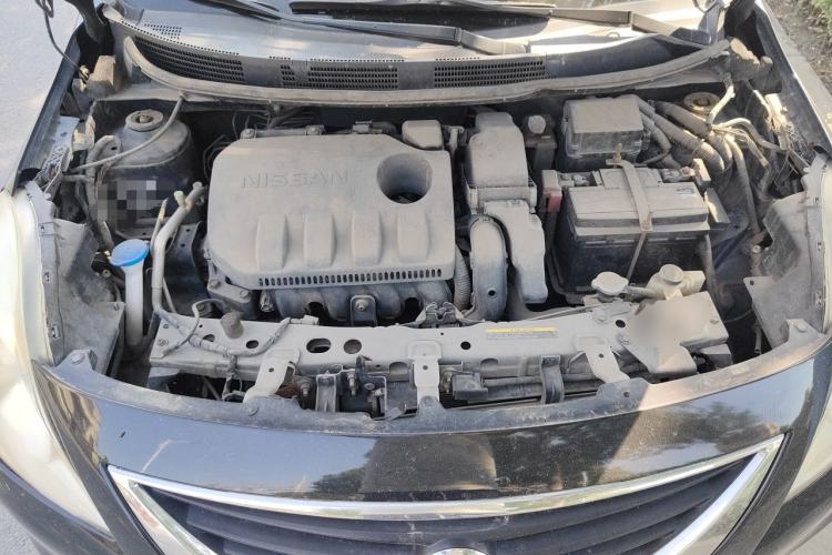 Used Nissan Sunny 2011 1.5XL Manual Deluxe Edition Engine Bay