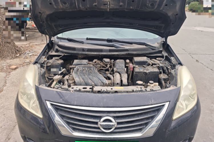 Used Nissan Sunny 2011 1.5XE Manual Comfort Edition Engine Bay