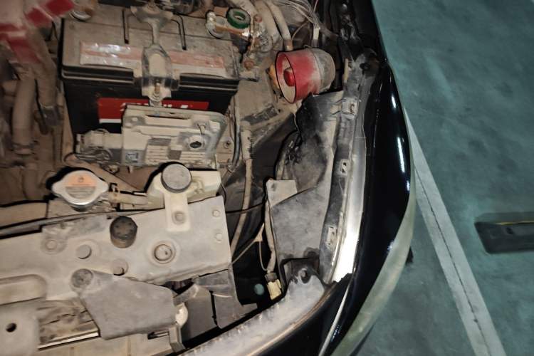 Used Nissan Sunny 2011 1.5XE CVT Comfort Edition Engine Bay Left