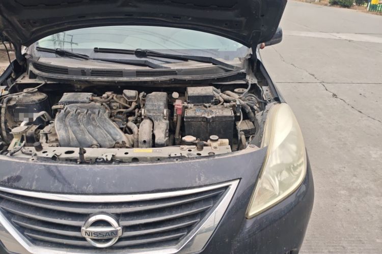 Used Nissan Sunny 2011 1.5XE Manual Comfort Edition Engine Bay Left