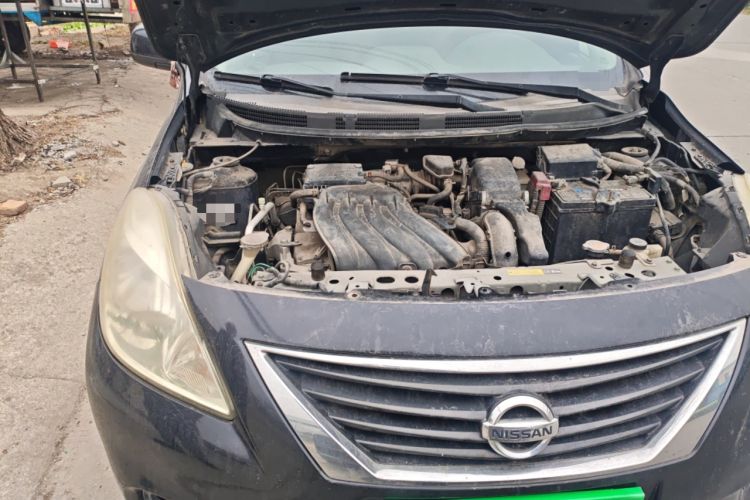 Used Nissan Sunny 2011 1.5XE Manual Comfort Edition Engine Bay Right