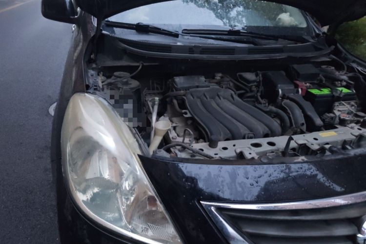 Used Nissan Sunny 2011 1.5XE CVT Comfort Edition Engine Bay Right