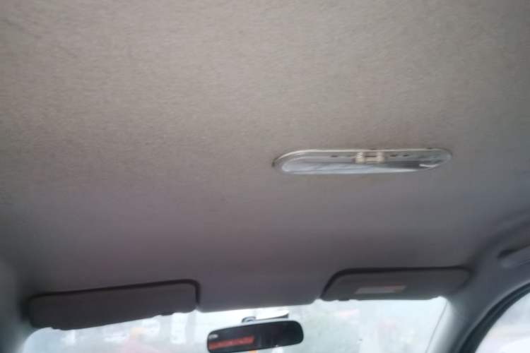 Used Nissan Sunny 2011 1.5XE Manual Comfort Edition Headliner
