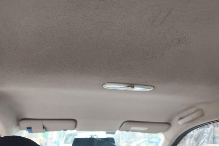 Used Nissan Sunny 2011 1.5XE Manual Comfort Edition Headliner