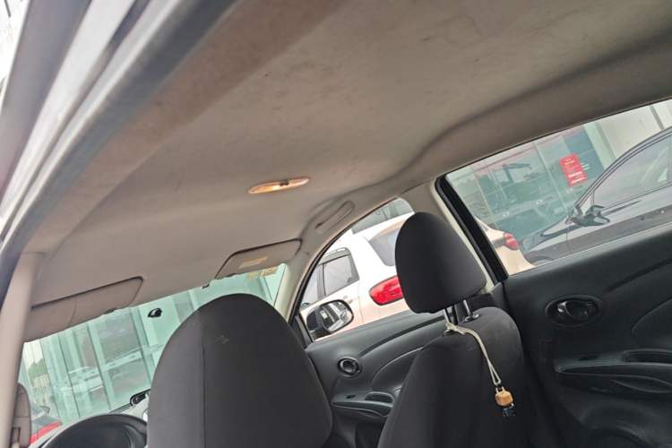 Used Nissan Sunny 2011 1.5XE CVT Comfort Edition Headliner