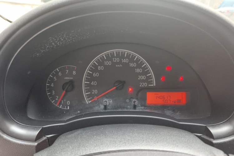 Used Nissan Sunny 2011 1.5XE Manual Comfort Edition Instrument Cluster