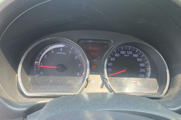 Used Nissan Sunny 2011 1.5XL CVT Luxury Edition Instrument Cluster