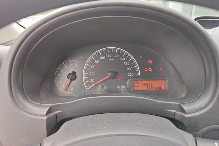 Used Nissan Sunny 2011 1.5XE CVT Comfort Edition Instrument Cluster