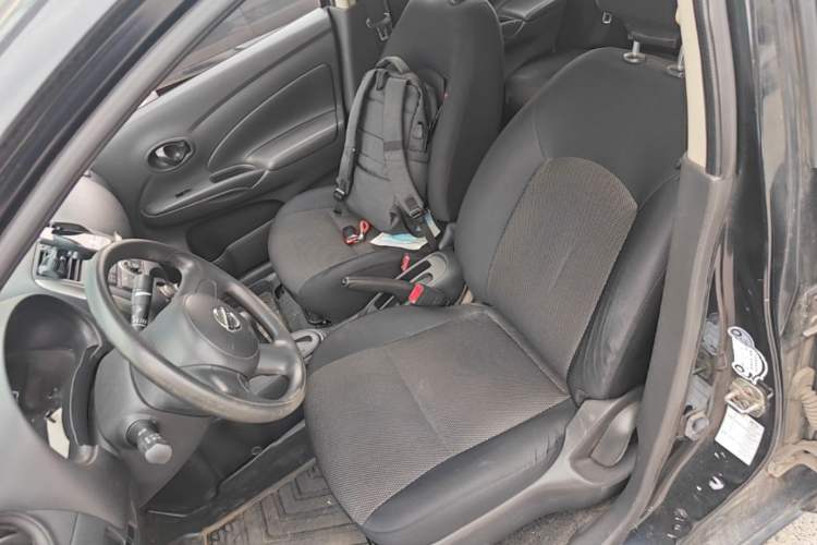Used Nissan Sunny 2011 1.5XE CVT Comfort Edition Left Front Seat