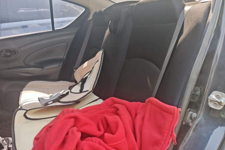 Used Nissan Sunny 2011 1.5XE Manual Comfort Edition Left Rear Seat