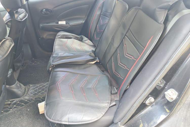 Used Nissan Sunny 2011 1.5XE Manual Comfort Edition Left Rear Seat