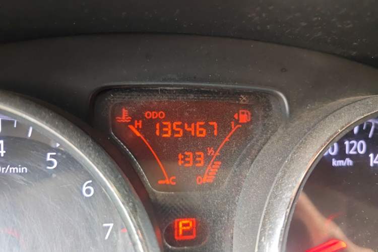 Used Nissan Sunny 2011 1.5XL CVT Luxury Edition Odometer Close Up