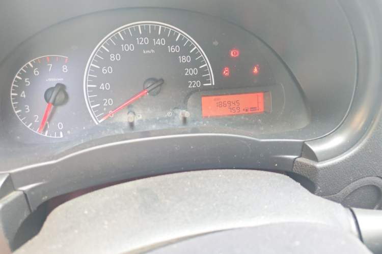 Used Nissan Sunny 2011 1.5XE Manual Comfort Edition Odometer Close Up