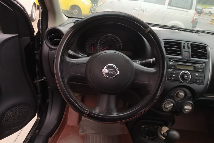 Used Nissan Sunny 2011 1.5XE CVT Comfort Edition Steering Wheel