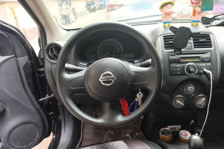 Used Nissan Sunny 2011 1.5XE Manual Comfort Edition Steering Wheel