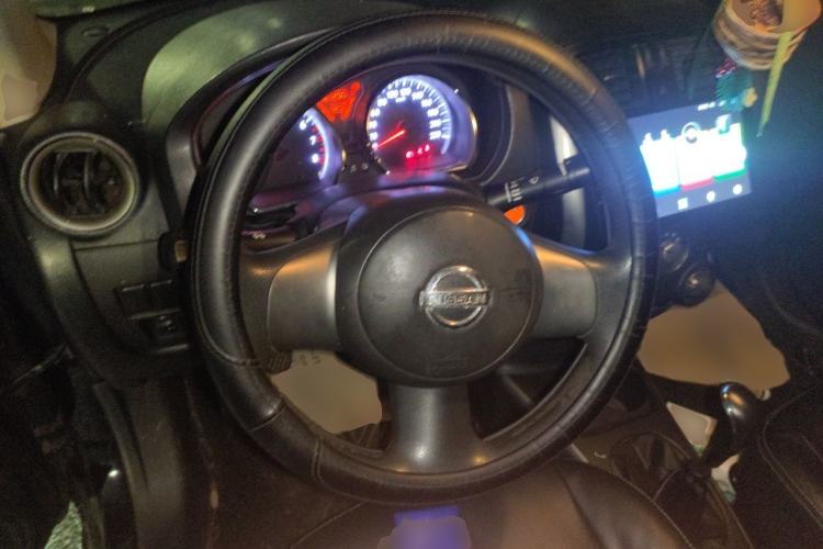 Used Nissan Sunny 2011 1.5XL Manual Deluxe Edition Steering Wheel
