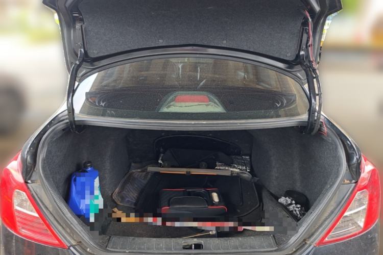 Used Nissan Sunny 2011 1.5XE CVT Comfort Edition Trunk
