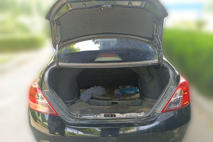 Used Nissan Sunny 2011 1.5XL CVT Luxury Edition Trunk