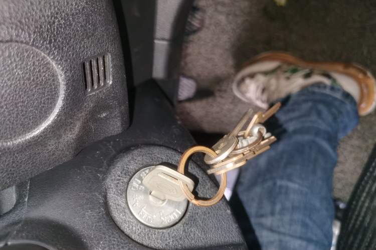 Used Nissan Sunny 2011 1.5XE Manual Comfort Edition Vehicle Key