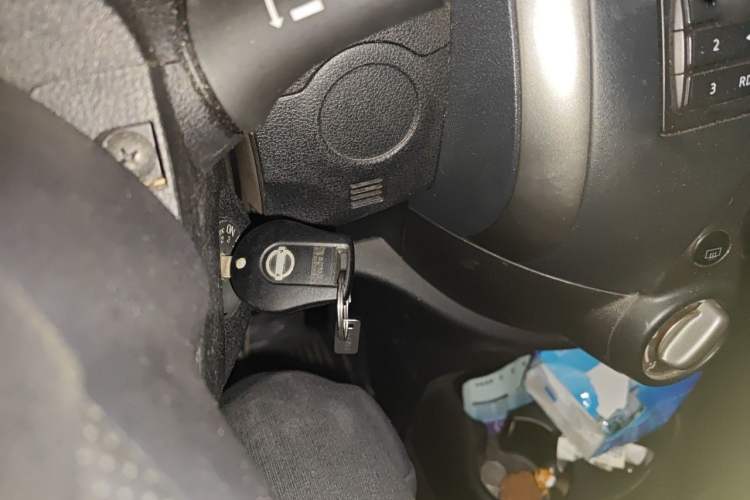 Used Nissan Sunny 2011 1.5XE CVT Comfort Edition Vehicle Key