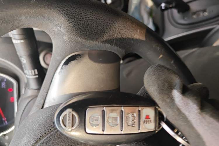 Used Nissan Sunny 2011 1.5XL CVT Luxury Edition Vehicle Key
