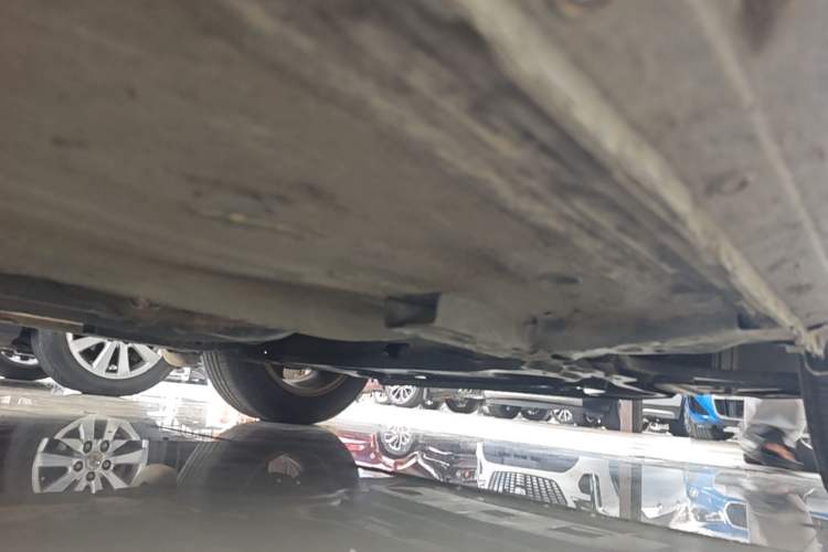 Used Nissan Sunny 2011 1.5XE CVT Comfort Edition Chassis Front Right