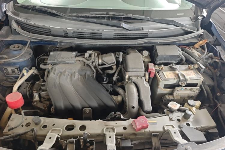Used Nissan Sunny 2011 1.5XE CVT Comfort Edition Engine Bay