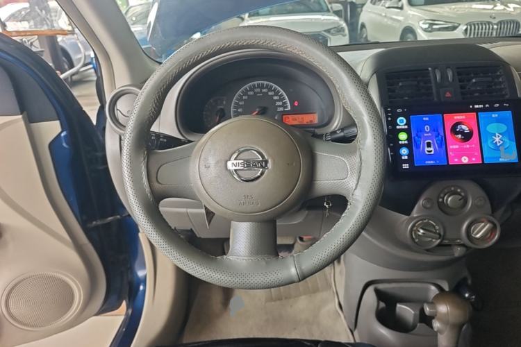 Used Nissan Sunny 2011 1.5XE CVT Comfort Edition Steering Wheel