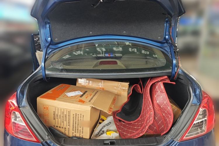Used Nissan Sunny 2011 1.5XE CVT Comfort Edition Trunk
