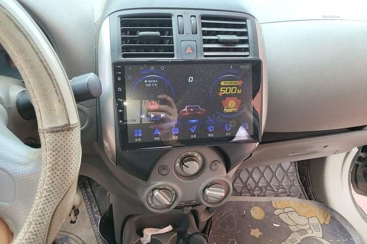 Used Nissan Sunny 2011 1.5XE CVT Comfort Edition Audio And AC Panel