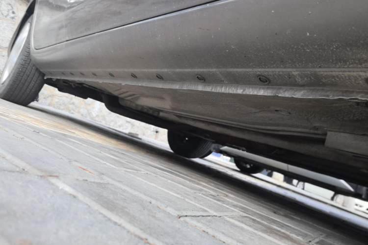 Used Nissan Sunny 2011 1.5XE Manual Comfort Edition Chassis Front Right