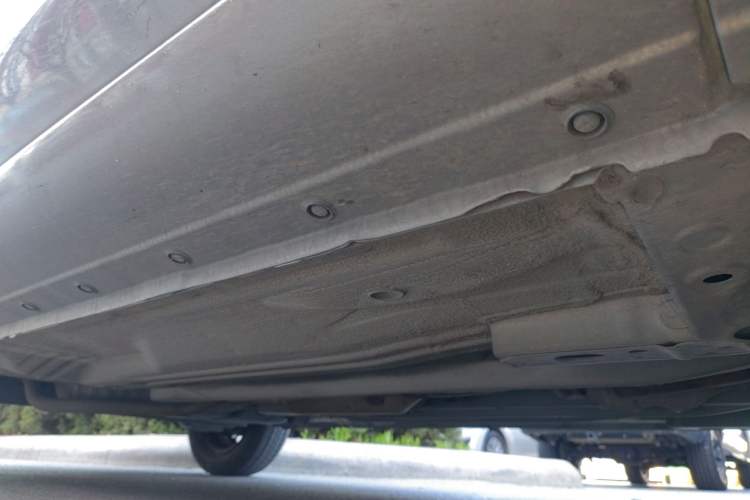 Used Nissan Sunny 2011 1.5XE Manual Comfort Edition Chassis Front Right