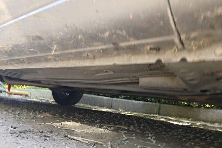 Used Nissan Sunny 2011 1.5XE Manual Comfort Edition Chassis Front Right