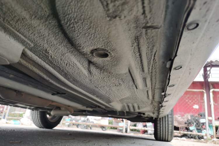 Used Nissan Sunny 2011 1.5XE Manual Comfort Edition Chassis Rear Left