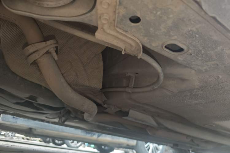 Used Nissan Sunny 2011 1.5XE Manual Comfort Edition Chassis Rear Right