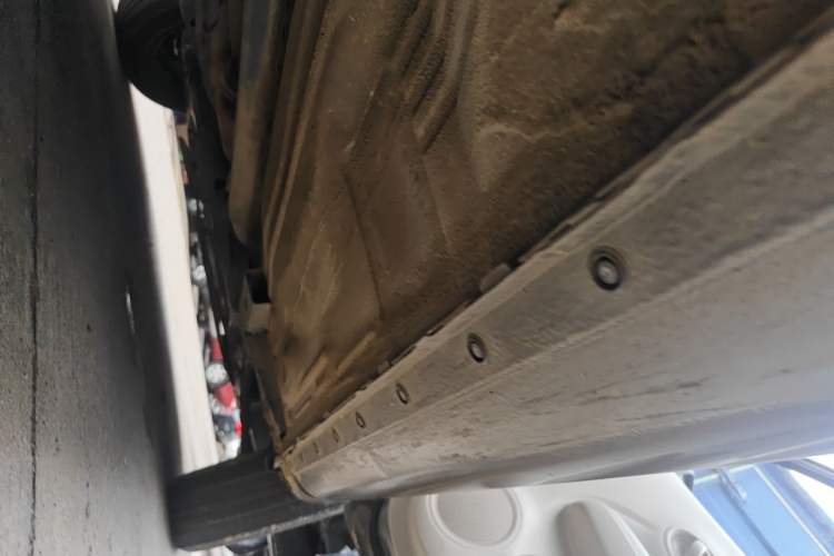 Used Nissan Sunny 2011 1.5XE Manual Comfort Edition Chassis Rear Right