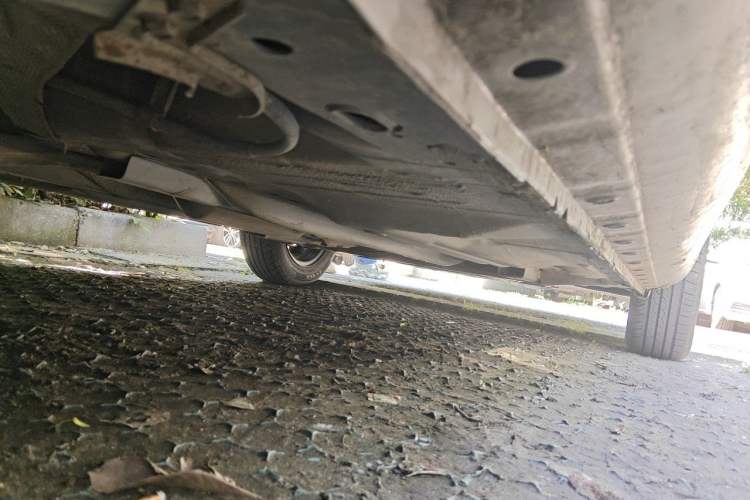 Used Nissan Sunny 2011 1.5XE Manual Comfort Edition Chassis Rear Right