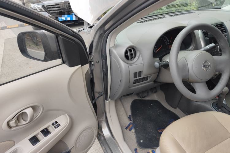Used Nissan Sunny 2011 1.5XE CVT Comfort Edition Driver Seat