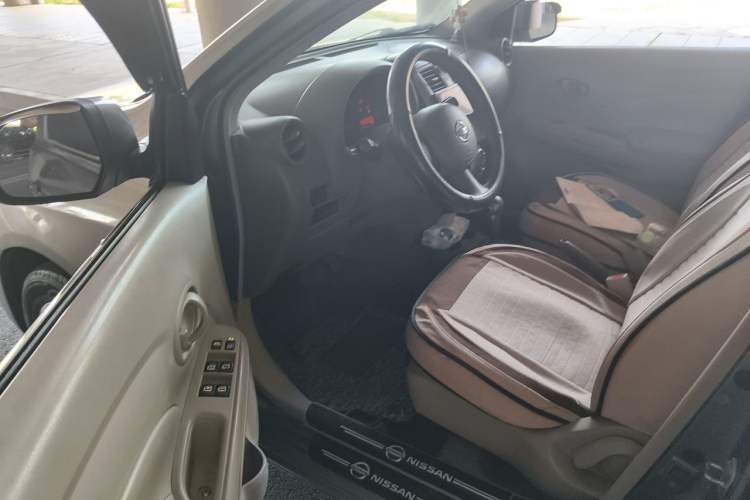 Used Nissan Sunny 2011 1.5XE CVT Comfort Edition Driver Seat